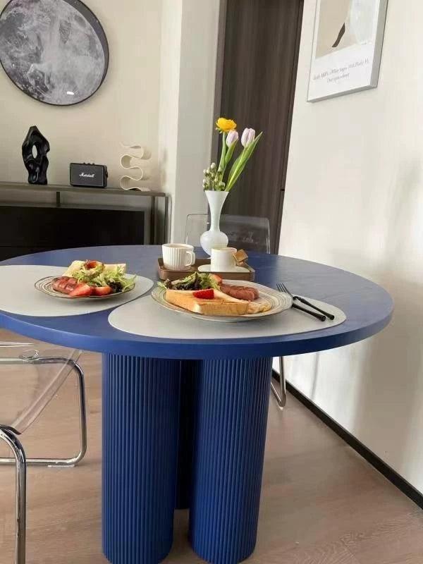 Solid Wood Dining Table | GIGI - onehappyhome