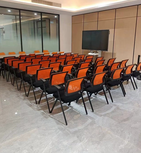 Training Armchair with Castors | ALEC