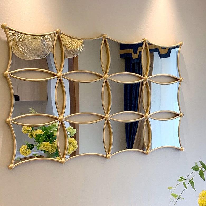 Decorative Accent Wall Mirror | MELANIA - onehappyhome