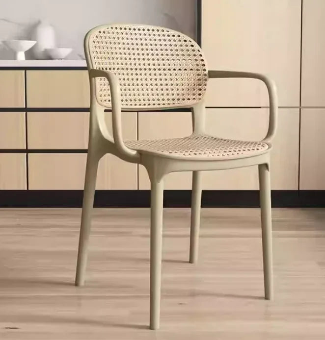 Dining Armhair | AERIS